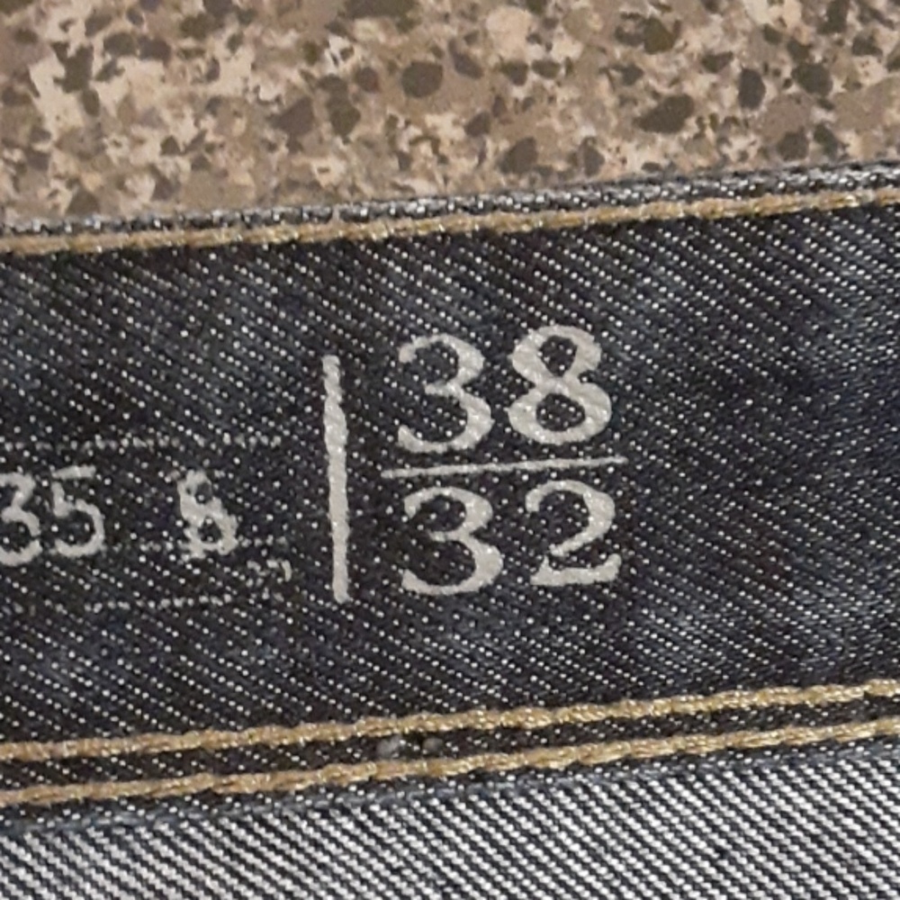 Jeans - Picture 3 of 8